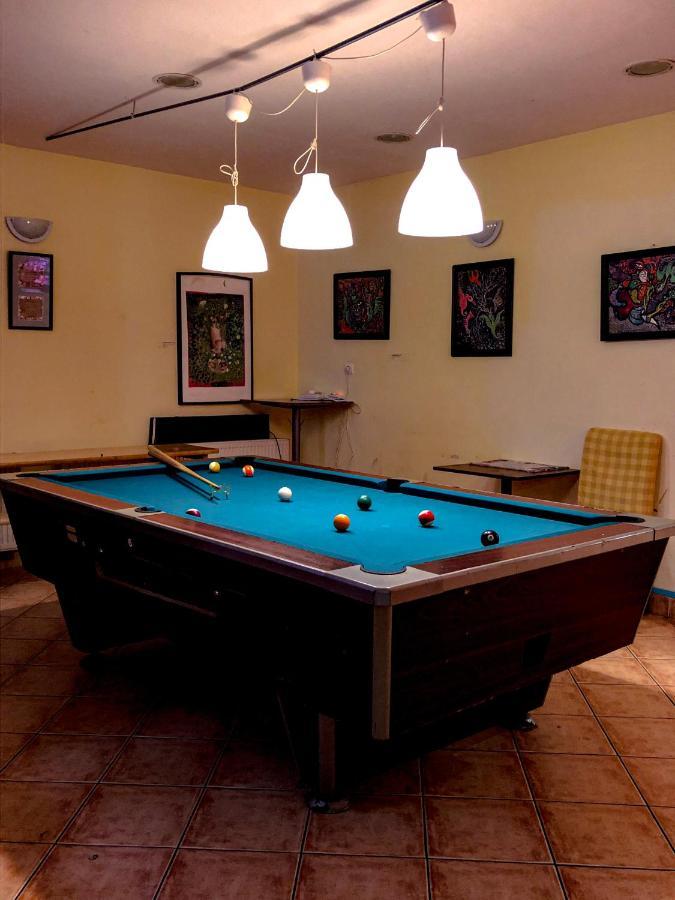 Whole Basement Former Pub3 For Bachelor / Bachelorette Party Budapest Kültér fotó
